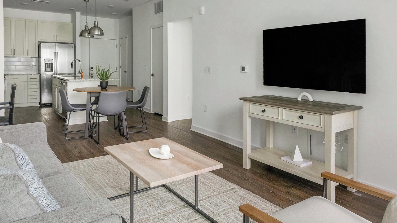 Photo of Livingroom in East Raleigh