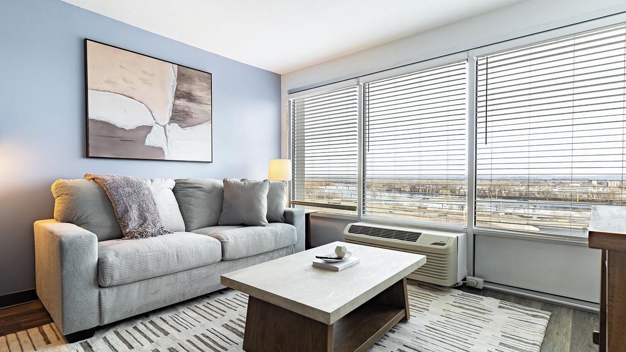 Photo of Livingroom in Downtown Hartford