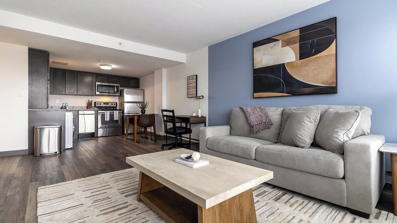 Photo of Livingroom in Downtown Hartford