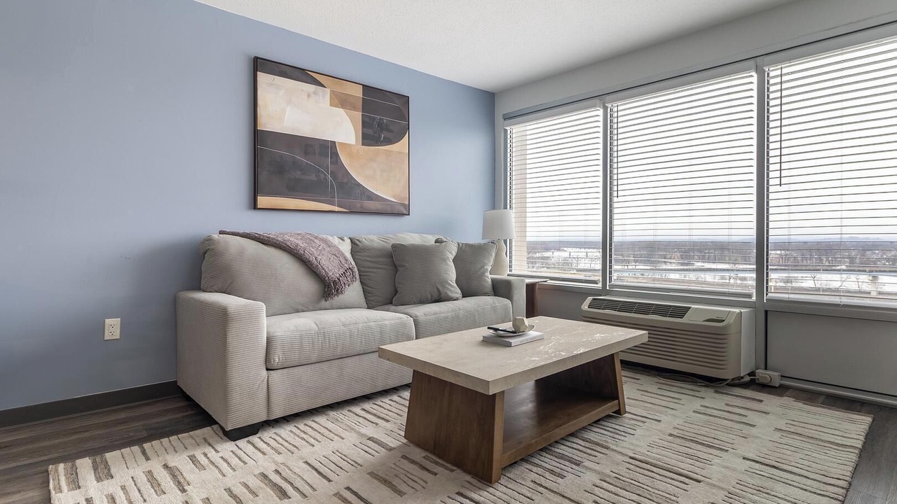 Photo of Livingroom in Downtown Hartford