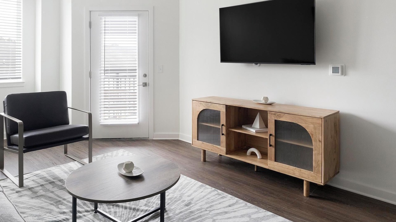 Photo of Livingroom in Southeast Raleigh