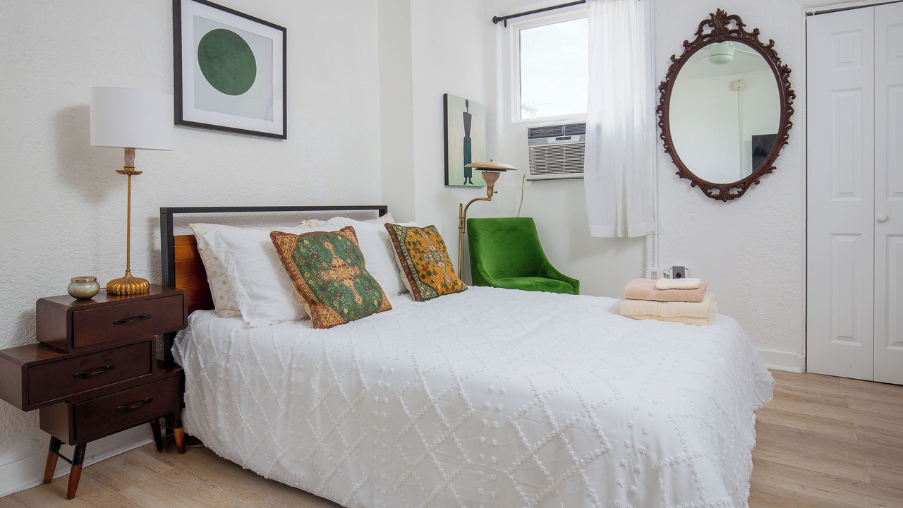 Photo of Bedroom in Westlake