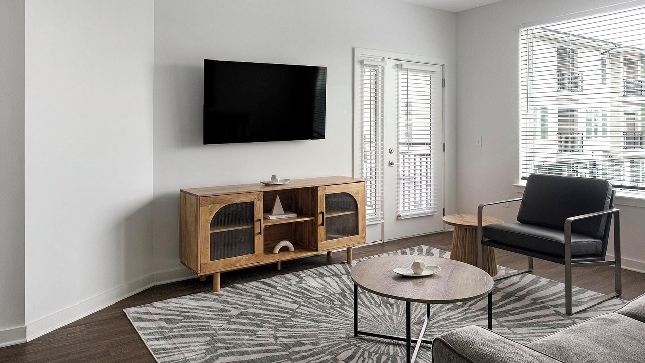 Photo of Livingroom in Southeast Raleigh