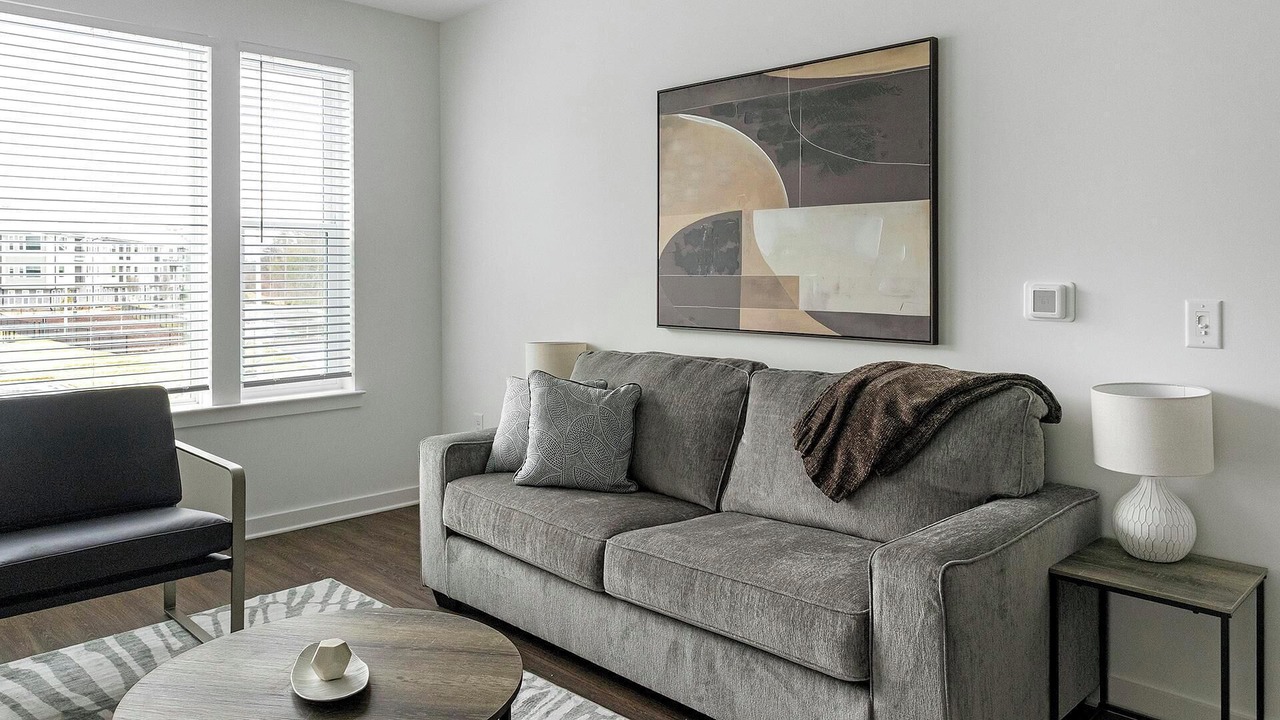 Photo of Livingroom in Southeast Raleigh