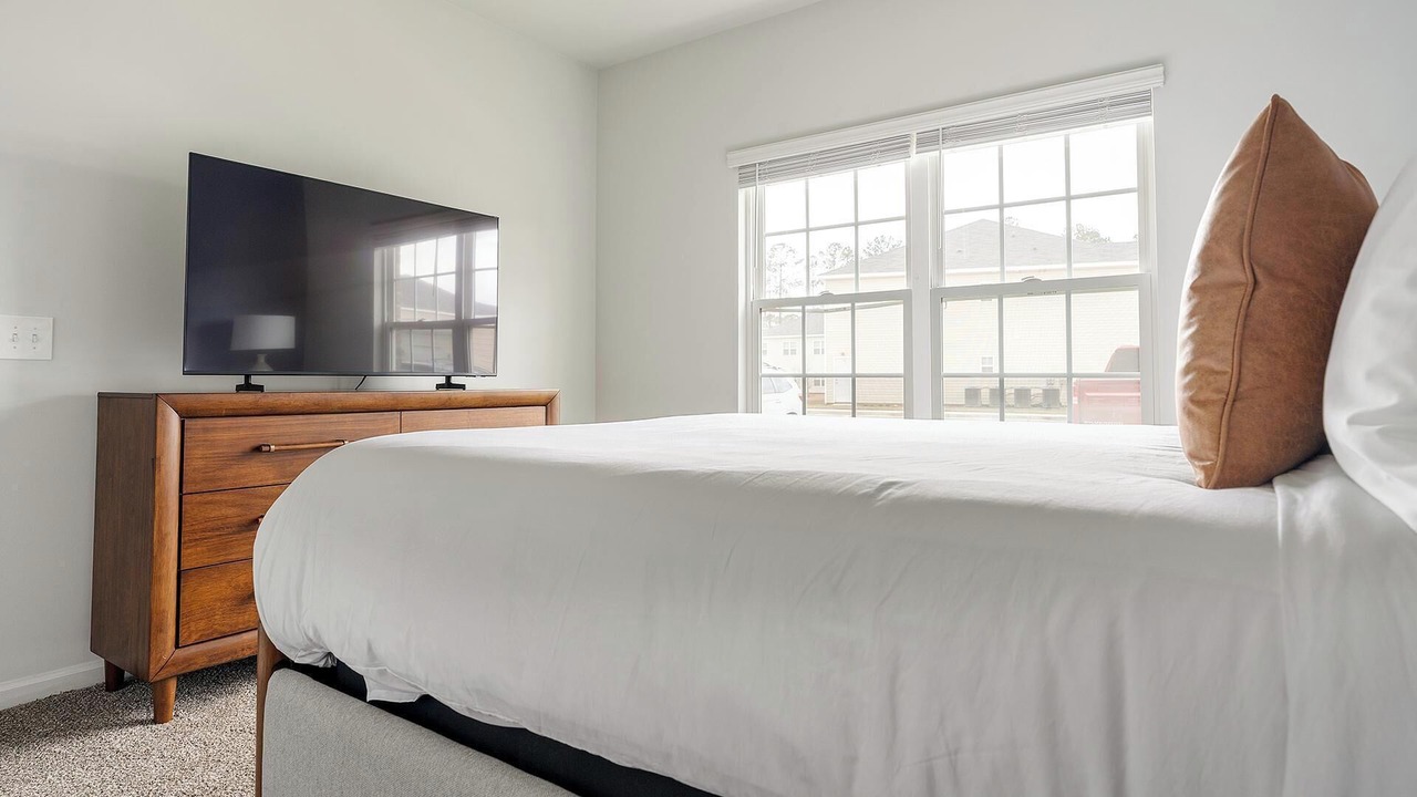 Photo of Bedroom in Bloomingdale