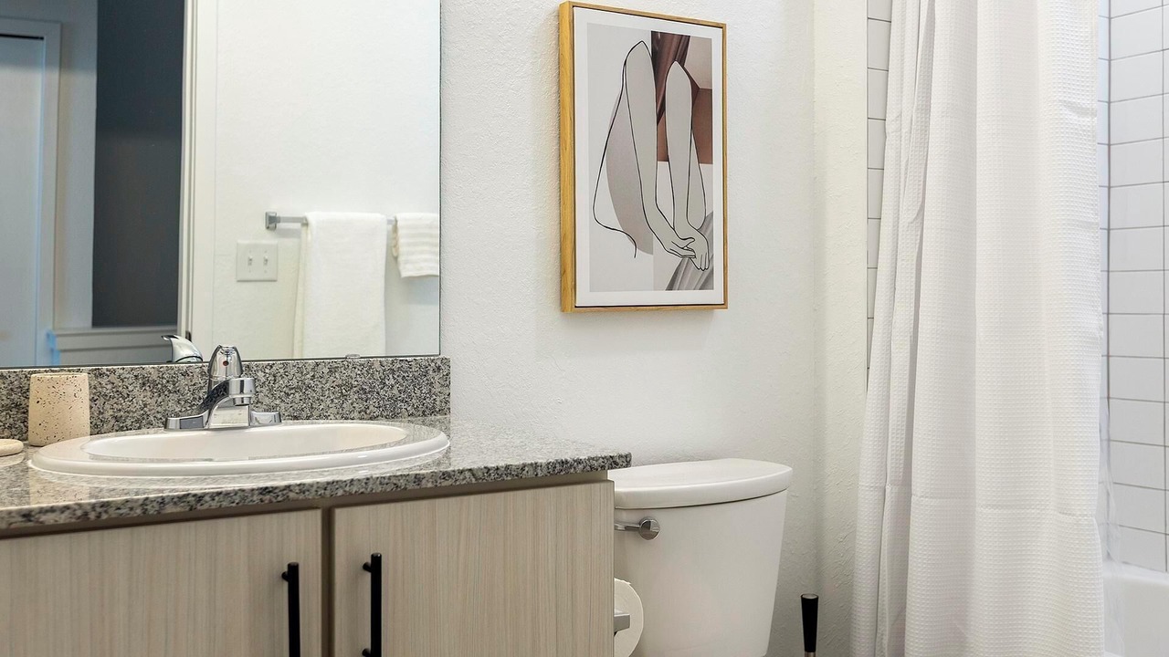 Photo of Bathroom in Lakeland