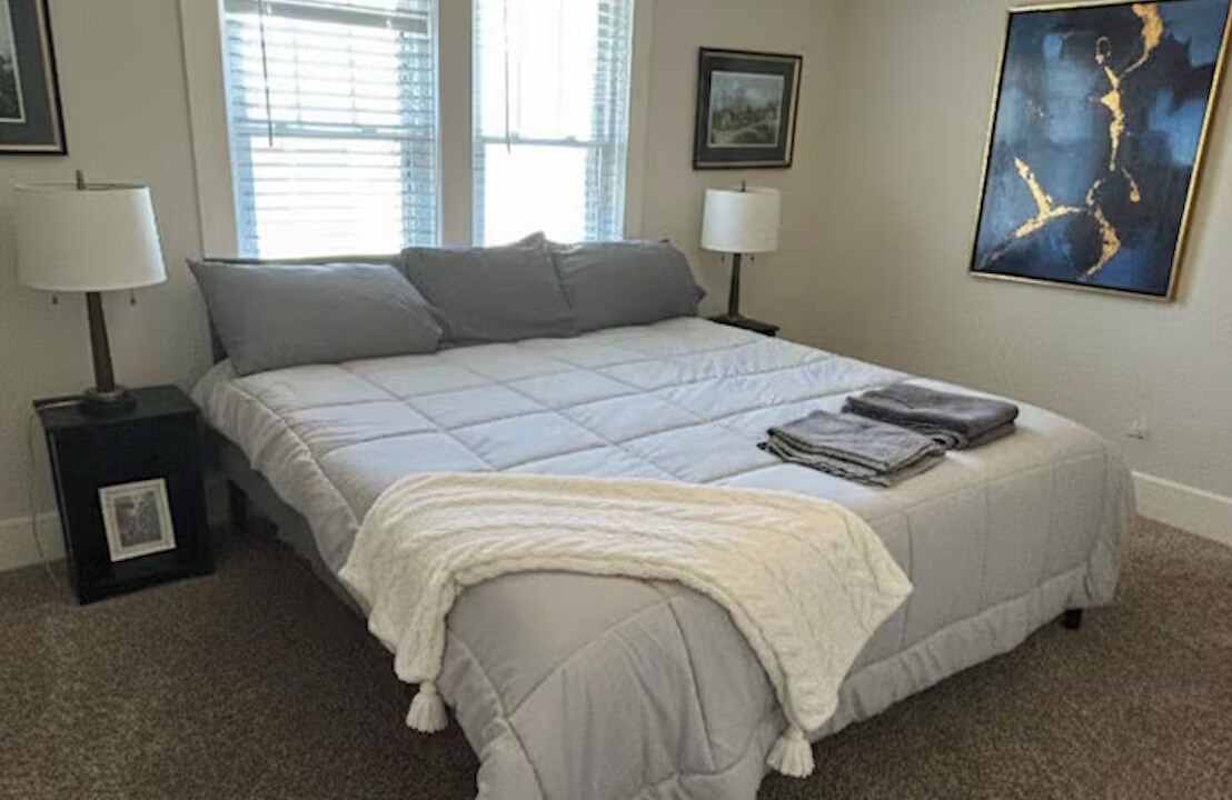 Photo of Bedroom in Rockcreek Lexington Road