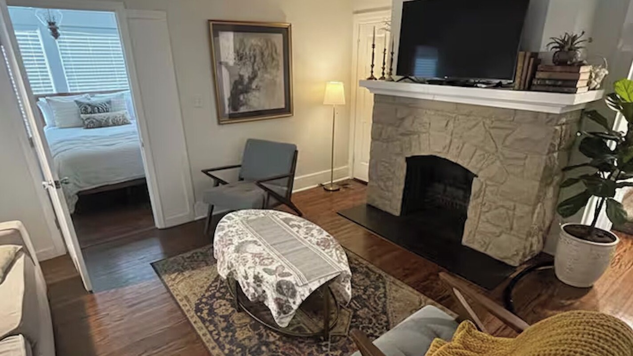 Photo of Bedroom in Rockcreek Lexington Road