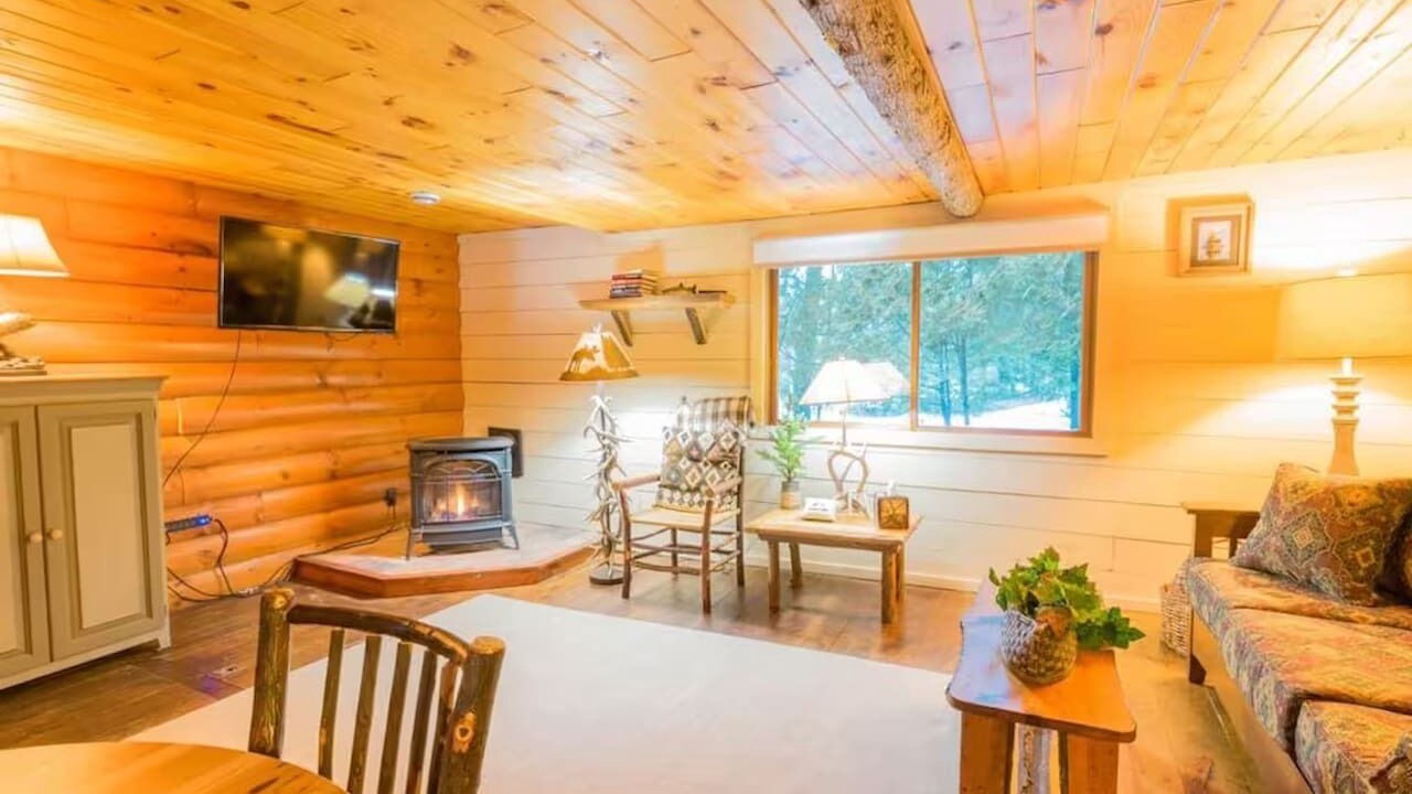 Photo of Livingroom in Saranac Lake