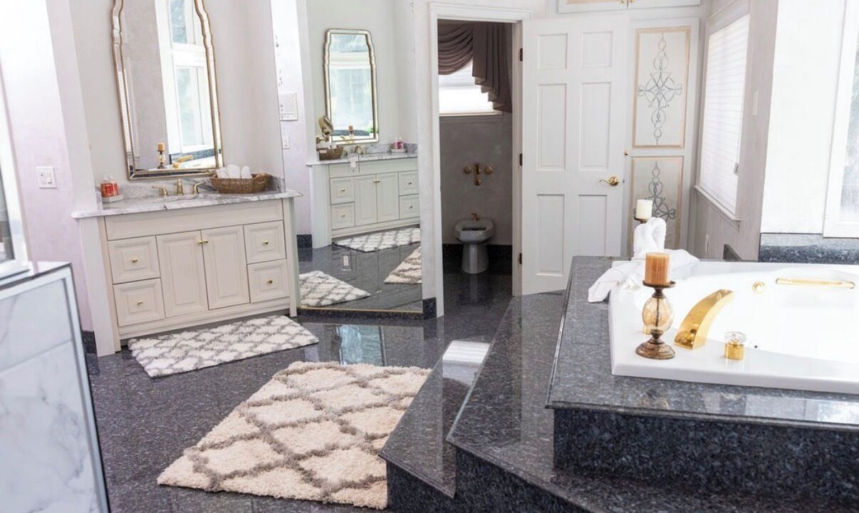Photo of Bathroom in Fairvilla