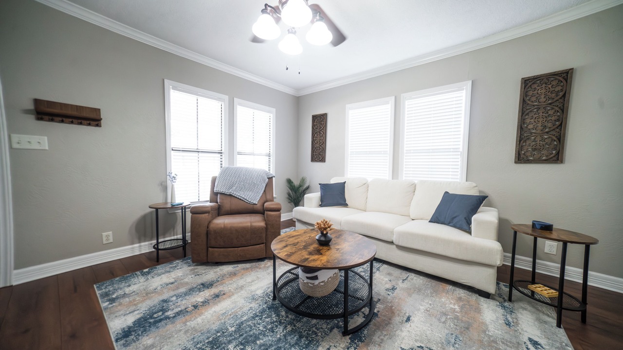 Photo of Livingroom in Port Neches