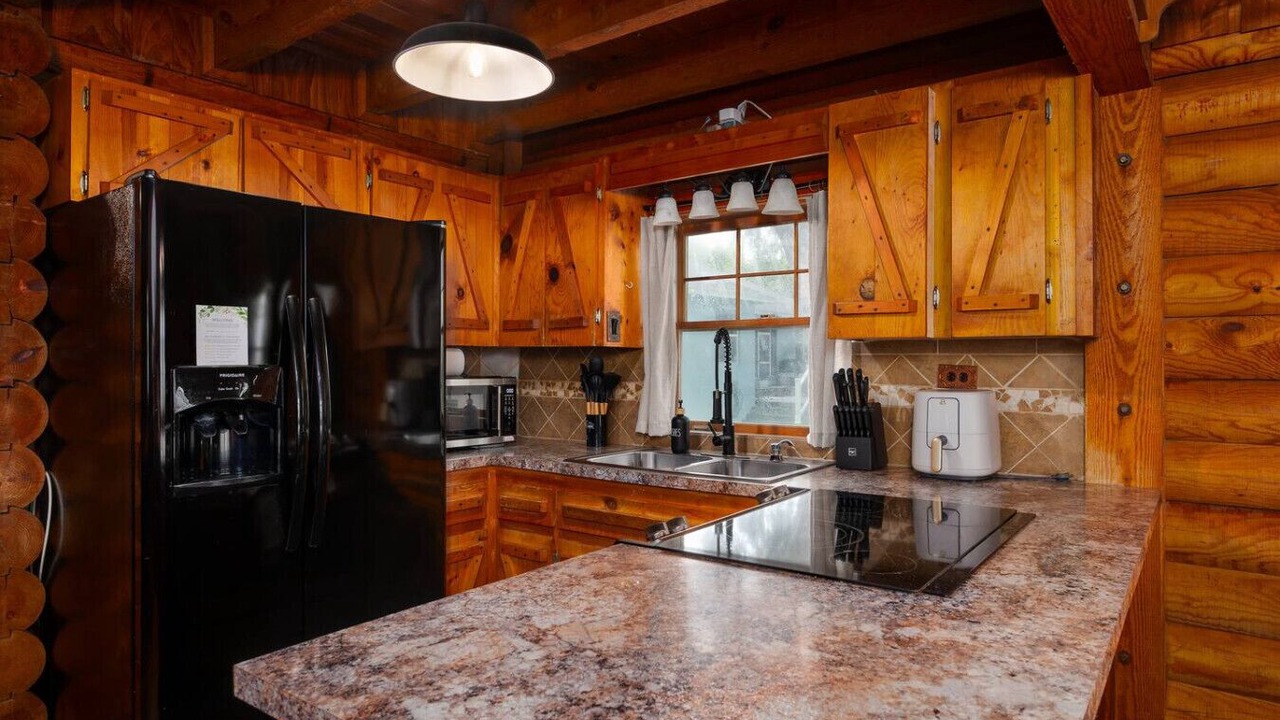 Photo of Kitchen in Auburndale