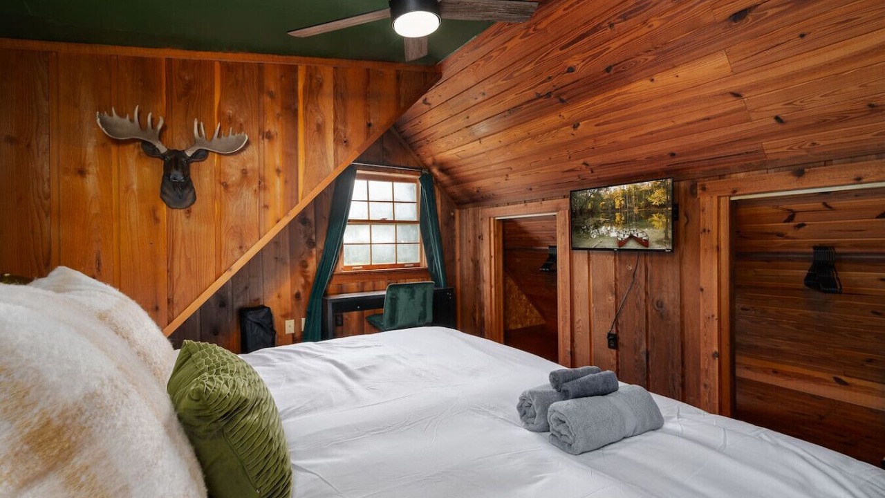 Photo of Bedroom in Auburndale