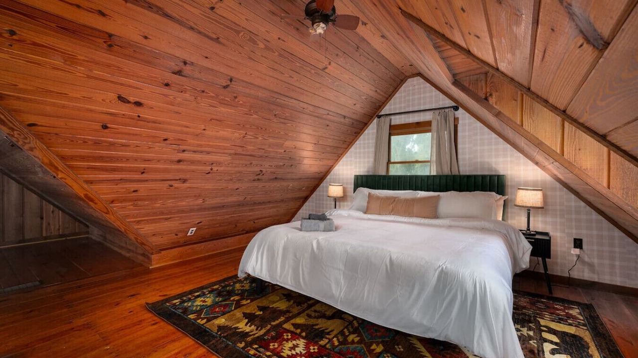 Photo of Bedroom in Auburndale