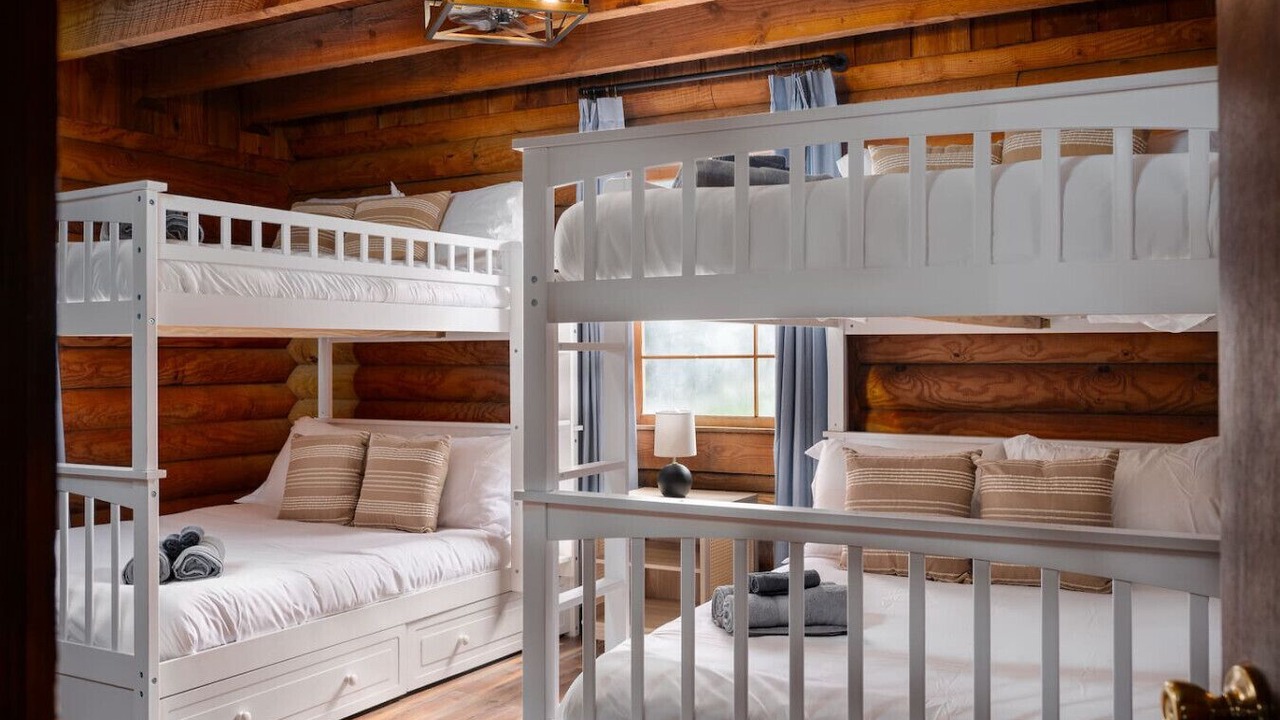 Photo of Bedroom in Auburndale