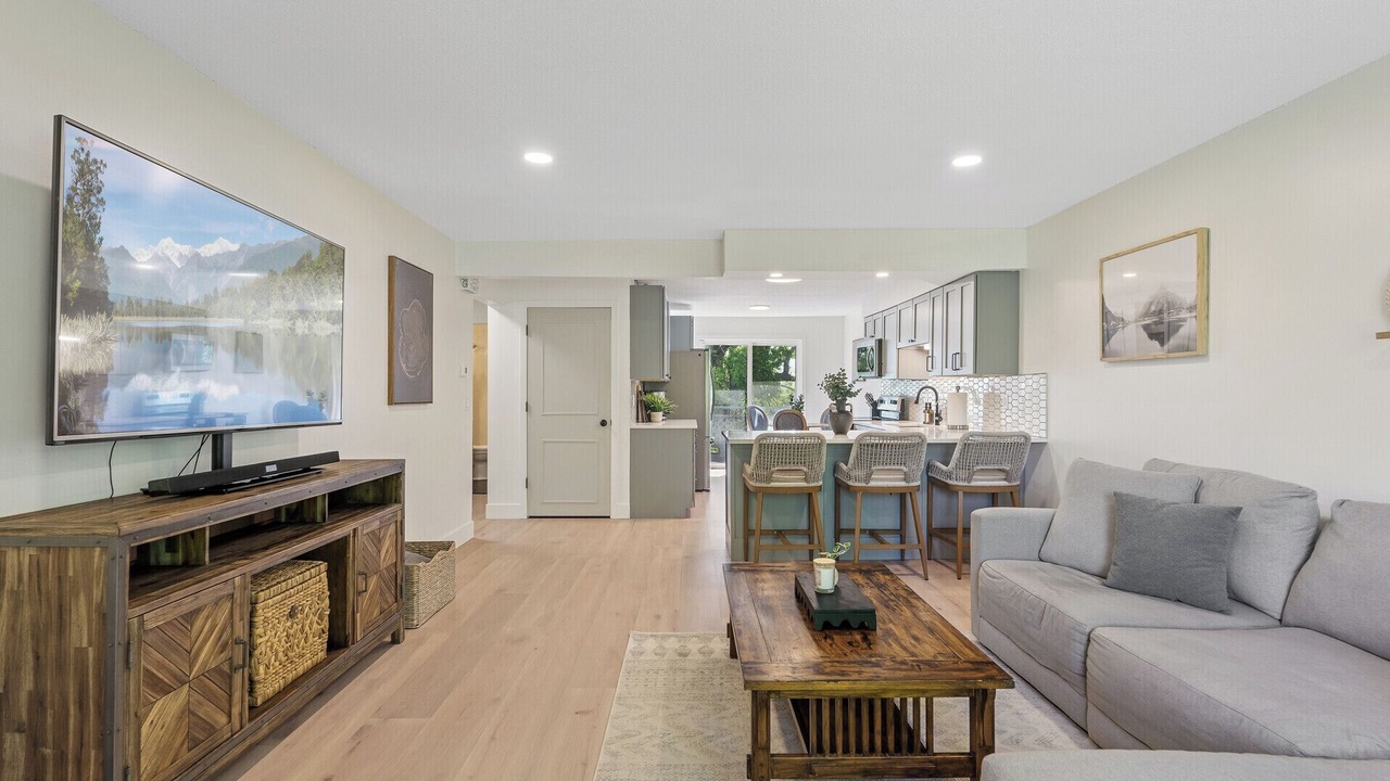 Photo of Livingroom in South St. Paul