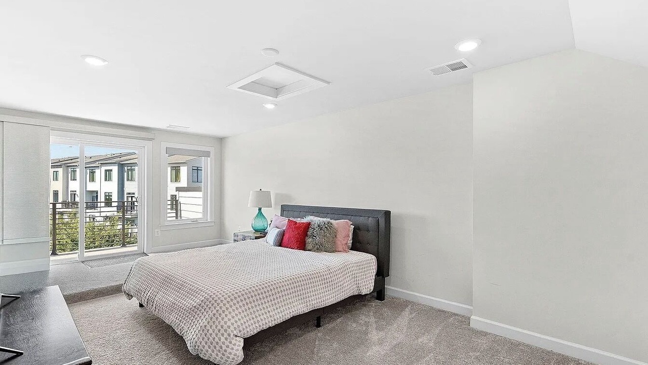 Photo of Bedroom in Leesburg