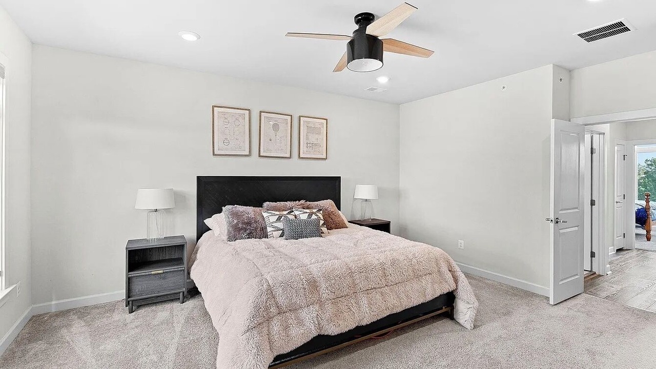 Photo of Bedroom in Leesburg