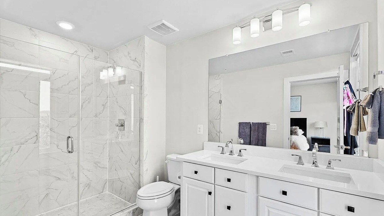 Photo of Bathroom in Leesburg