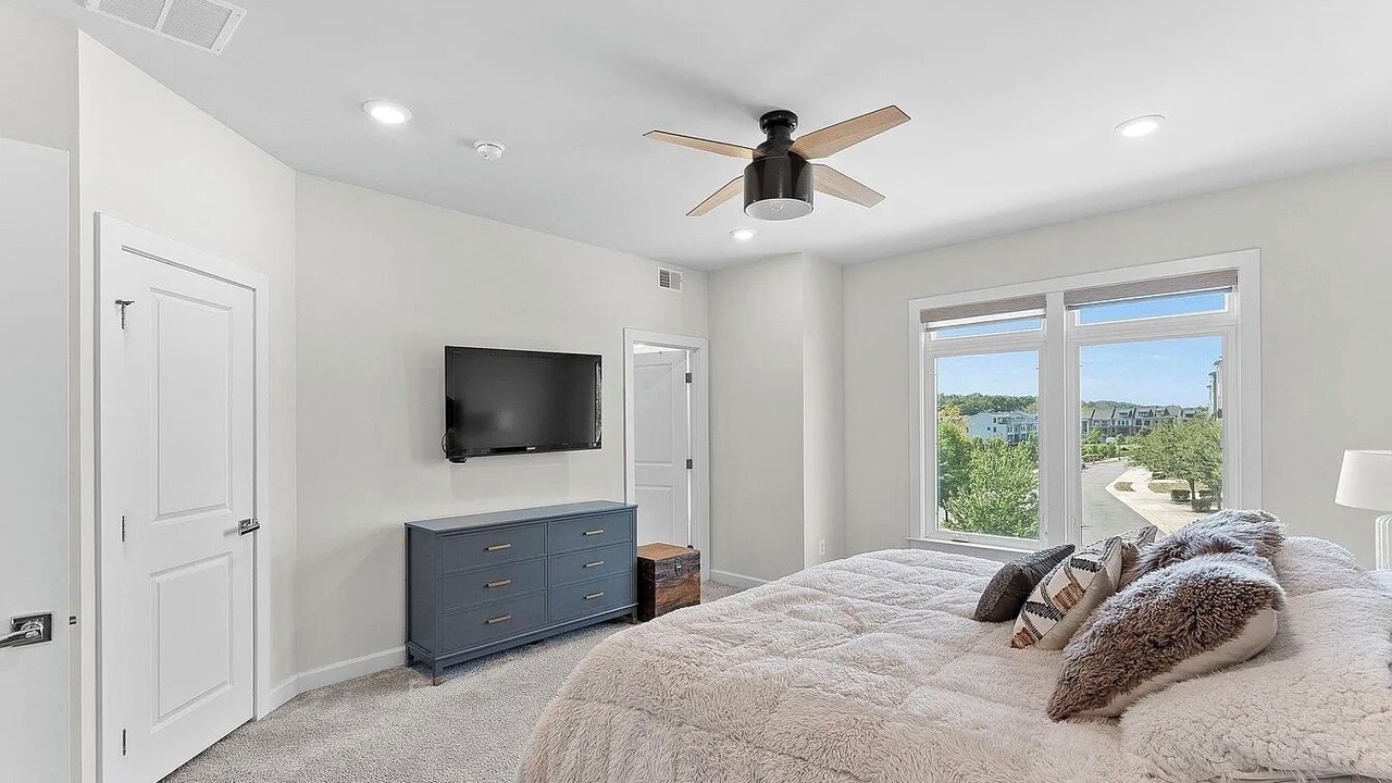 Photo of Bedroom in Leesburg