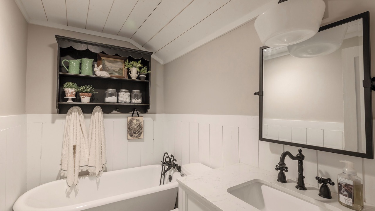 Photo of Bathroom in Bois D Arc