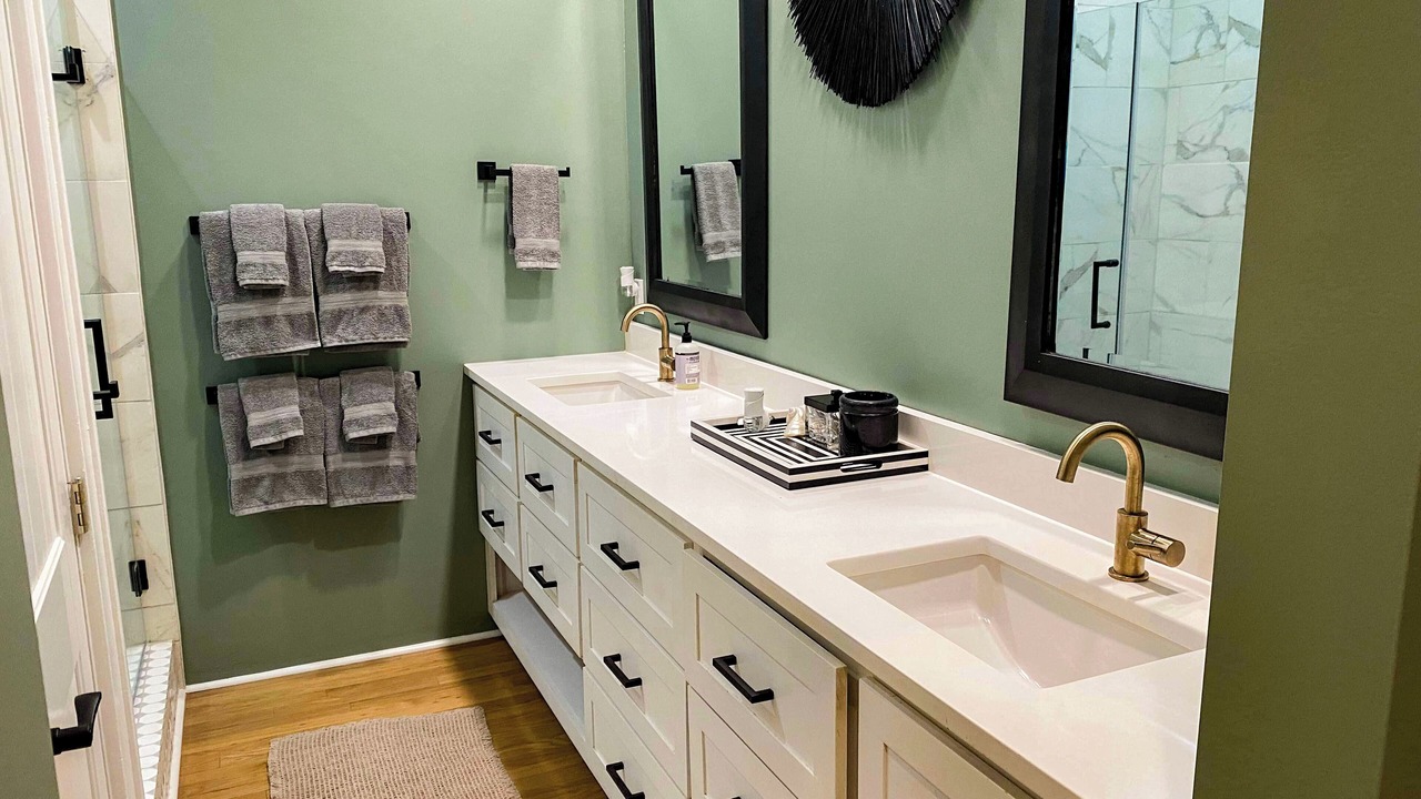 Photo of Bathroom in Hattiesburg
