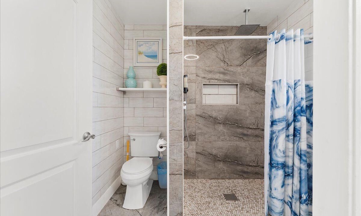 Photo of Bathroom in Isle of Palms