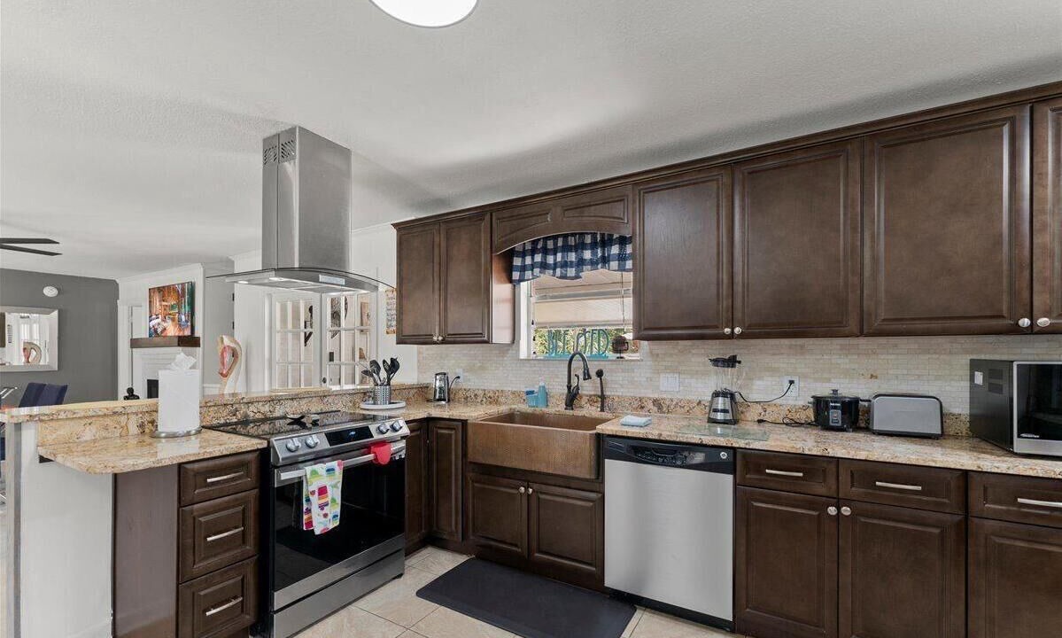 Photo of Kitchen in Isle of Palms