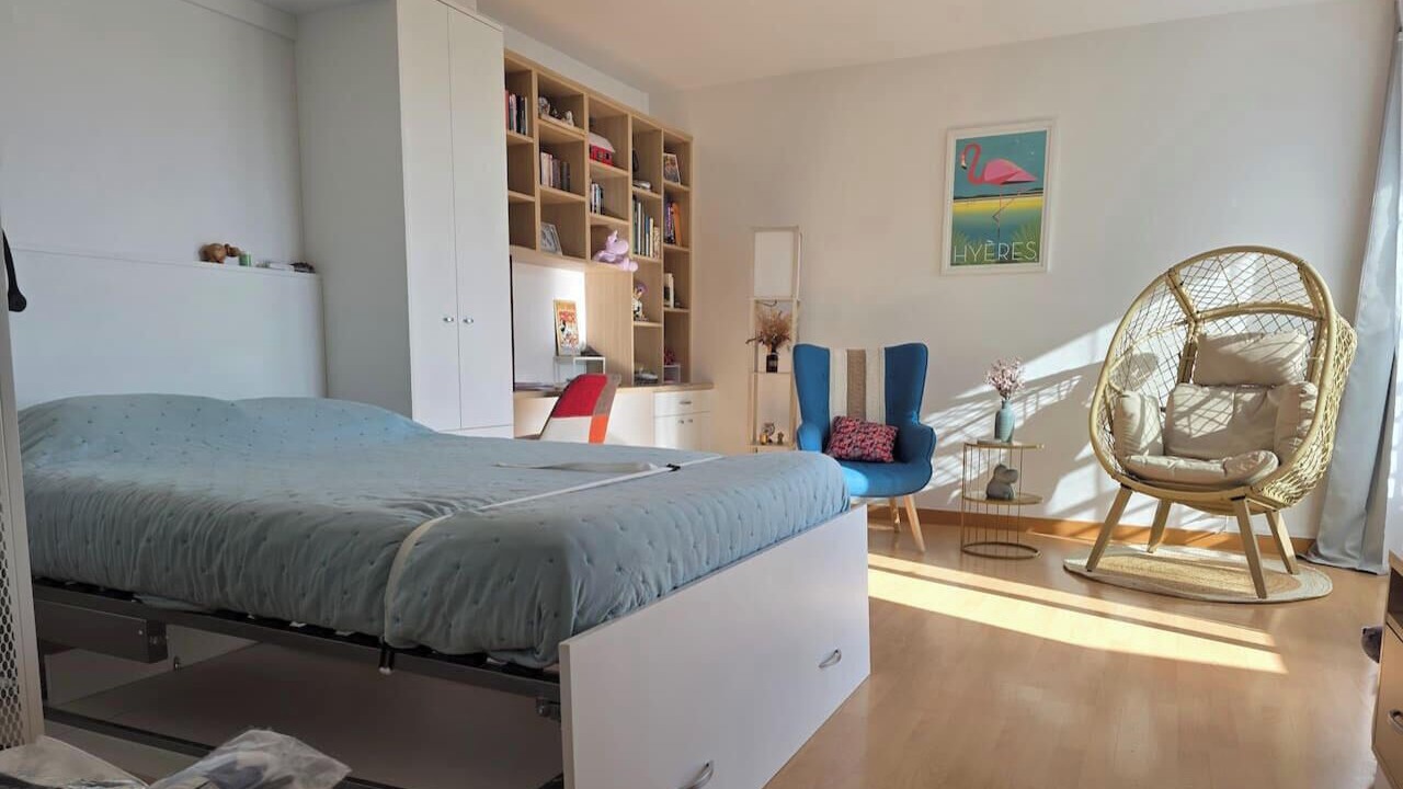Photo of Bedroom in Hyeres City Centre