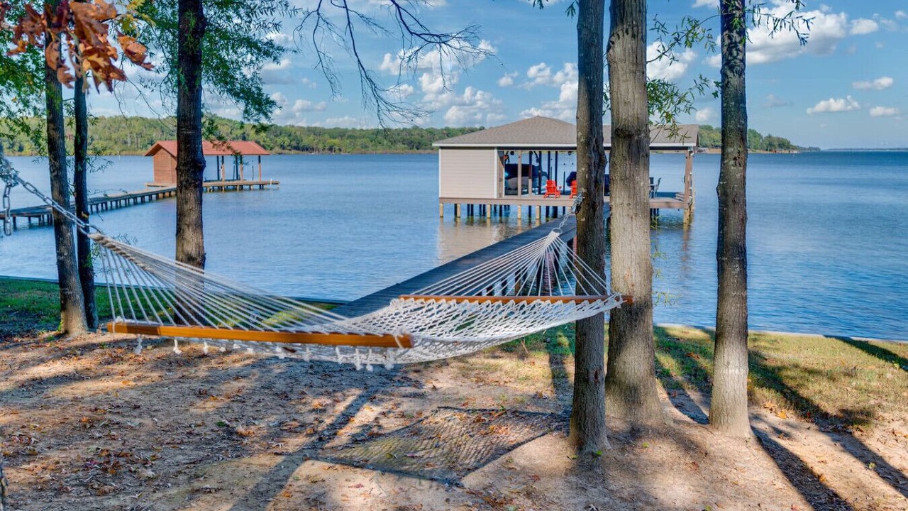 Photo of Outdoor in Dogwood