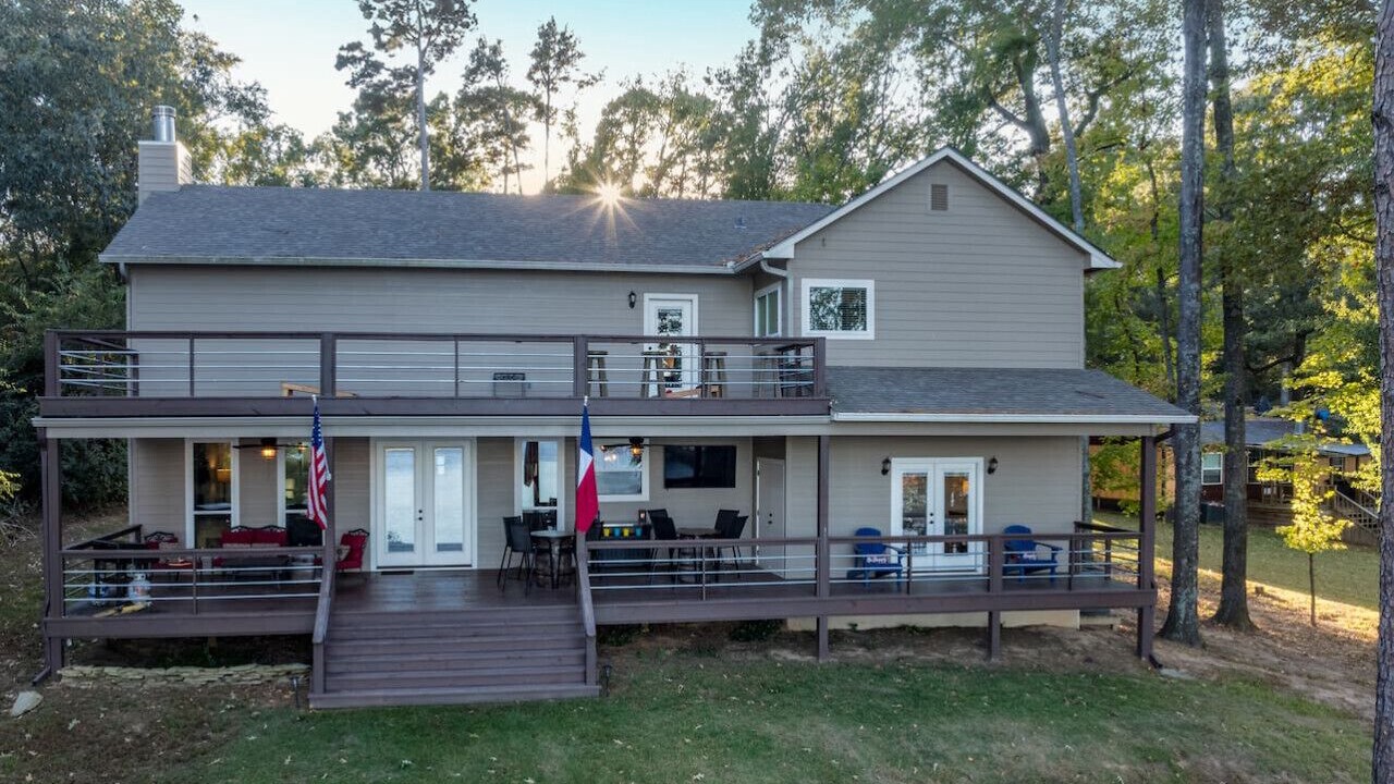 Photo of Outdoor in Dogwood