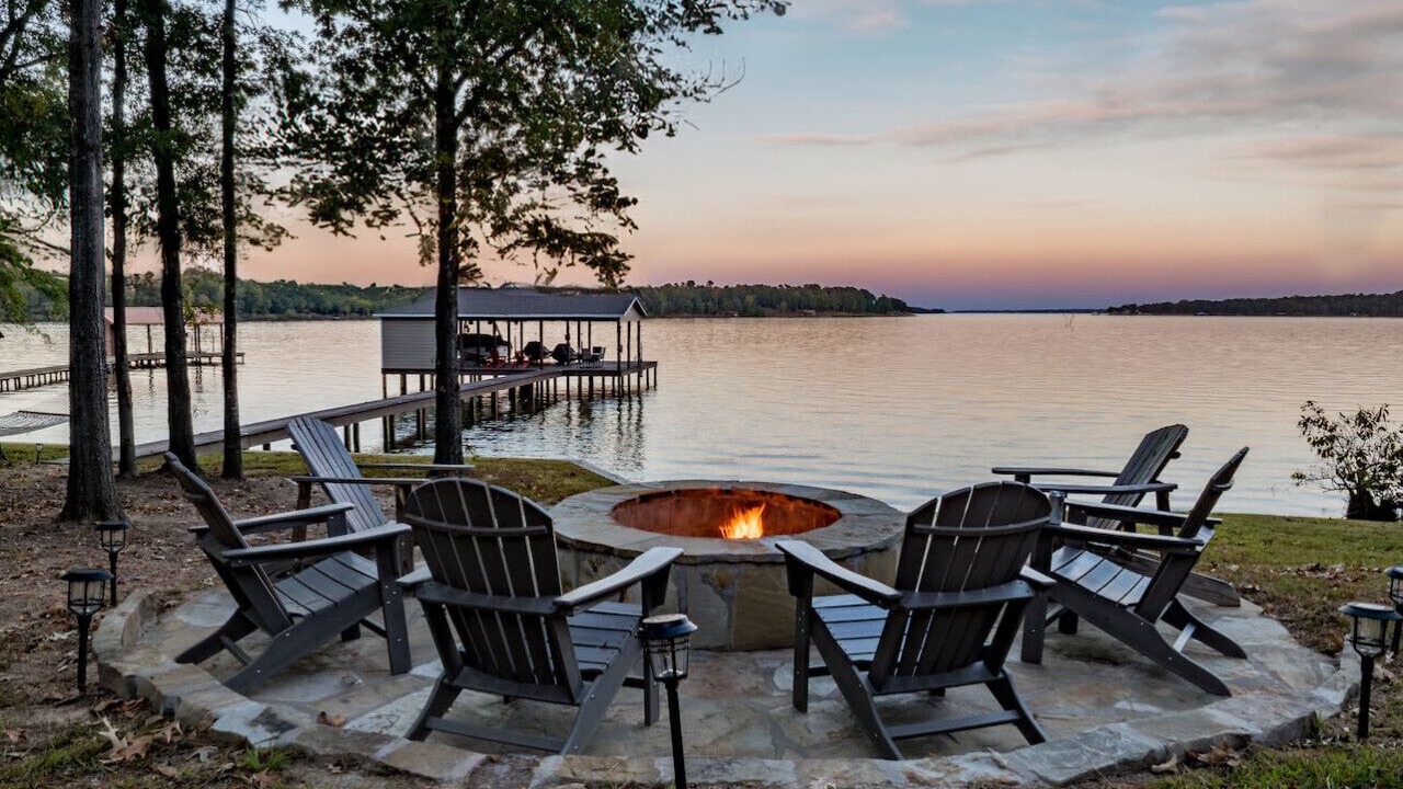 Photo of Outdoor in Dogwood