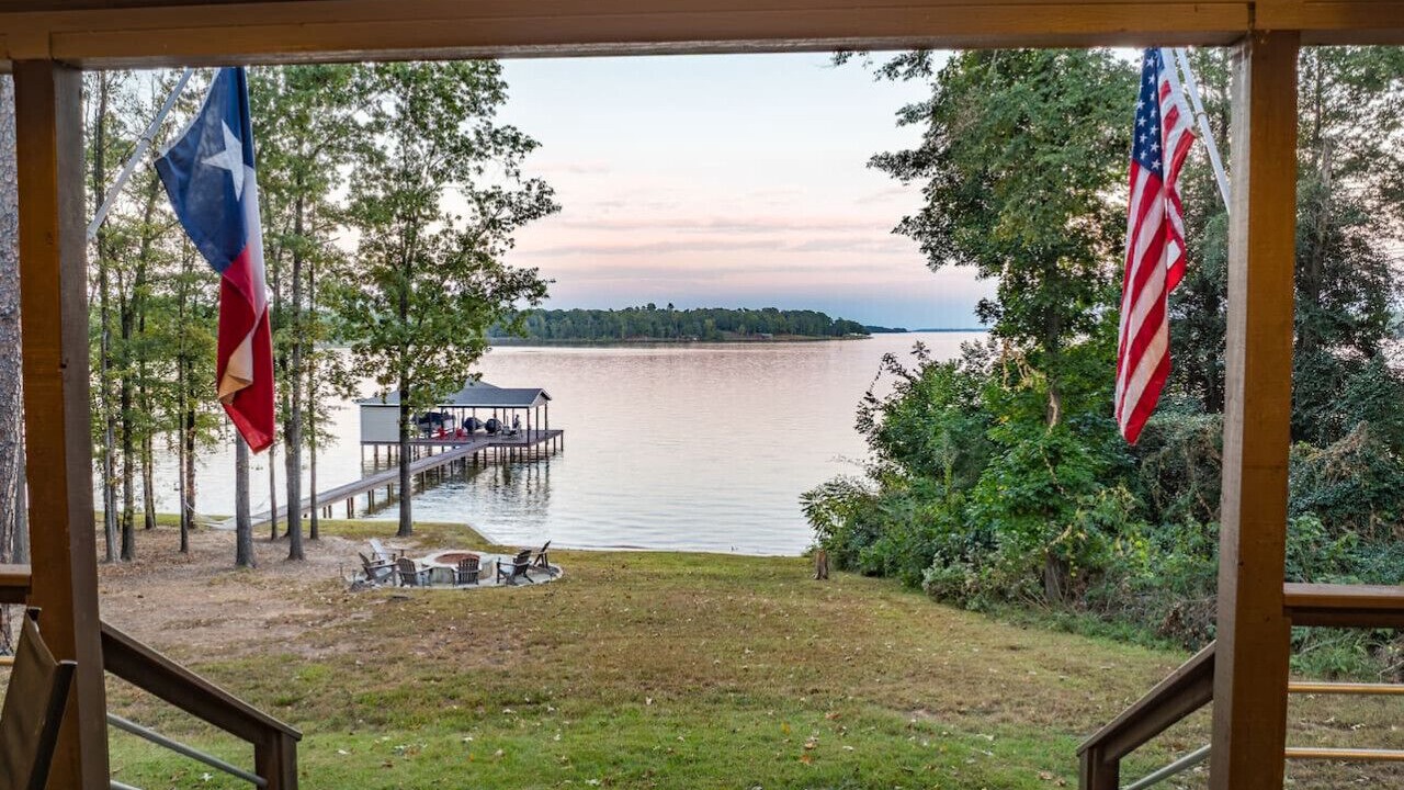 Photo of Outdoor in Dogwood