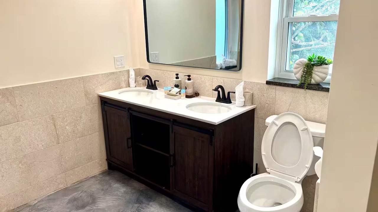 Photo of Bathroom in Bay Crest Park