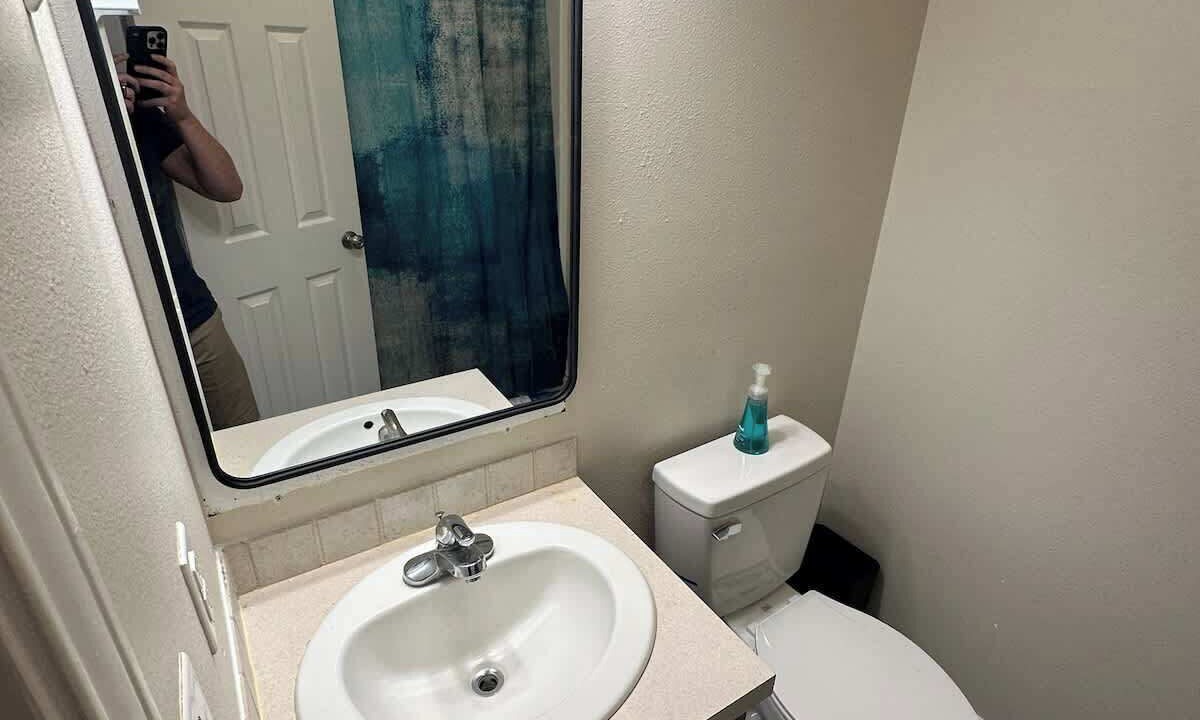Photo of Bathroom in Lufkin