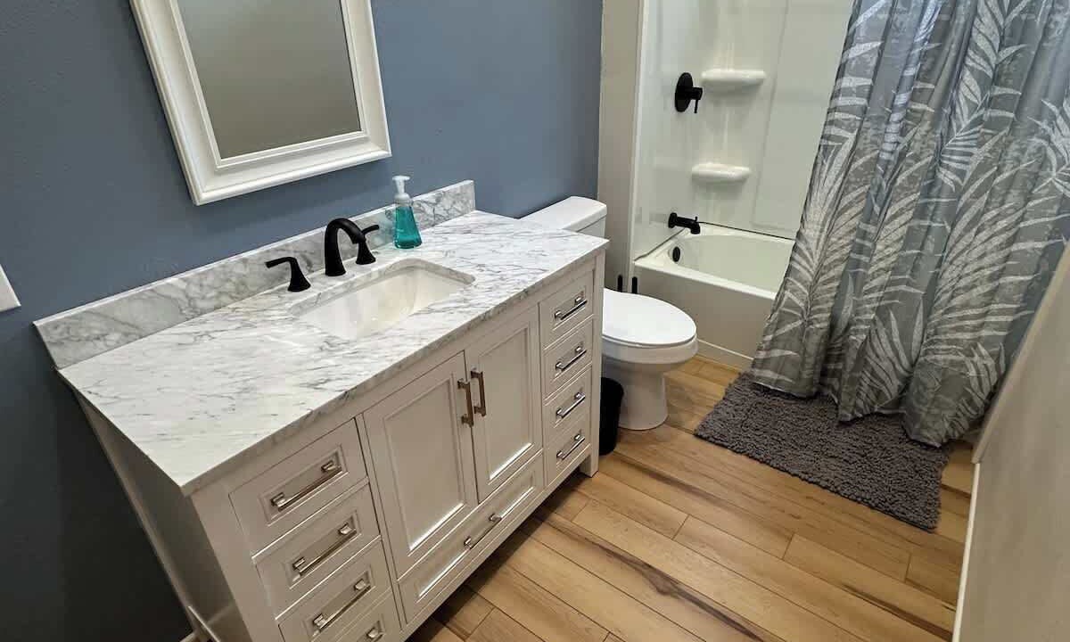 Photo of Bathroom in Lufkin