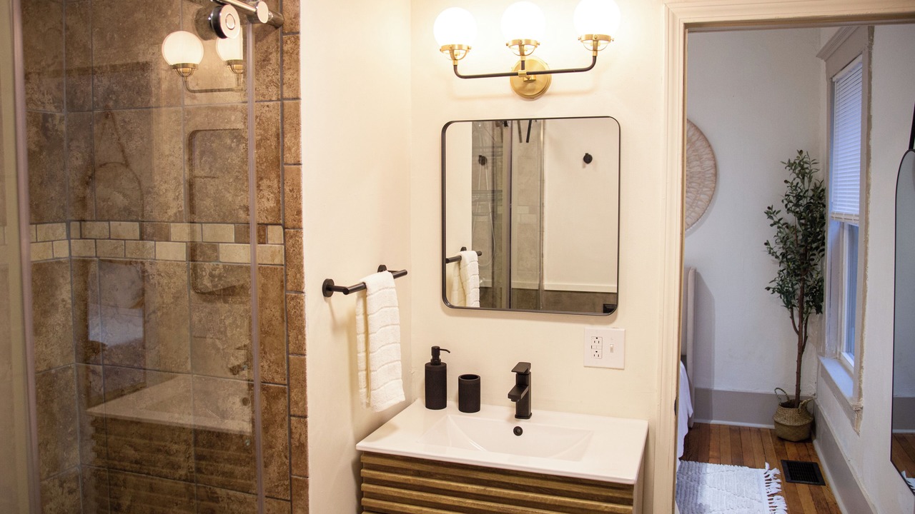 Photo of Bathroom in South Wedge