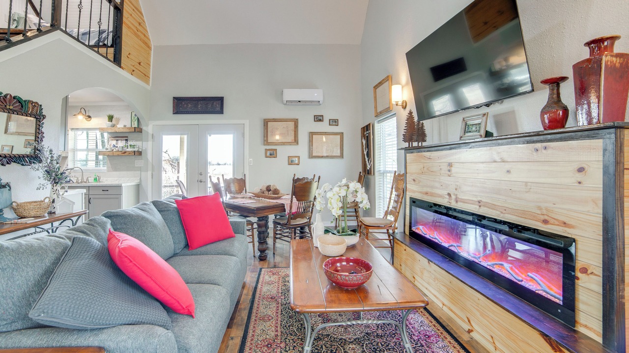 Photo of Livingroom in Tool