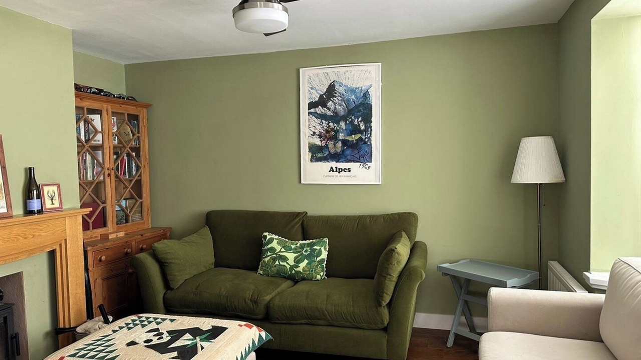 Photo of Livingroom in Alton