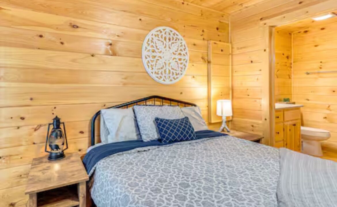 Photo of Bedroom in Murphy
