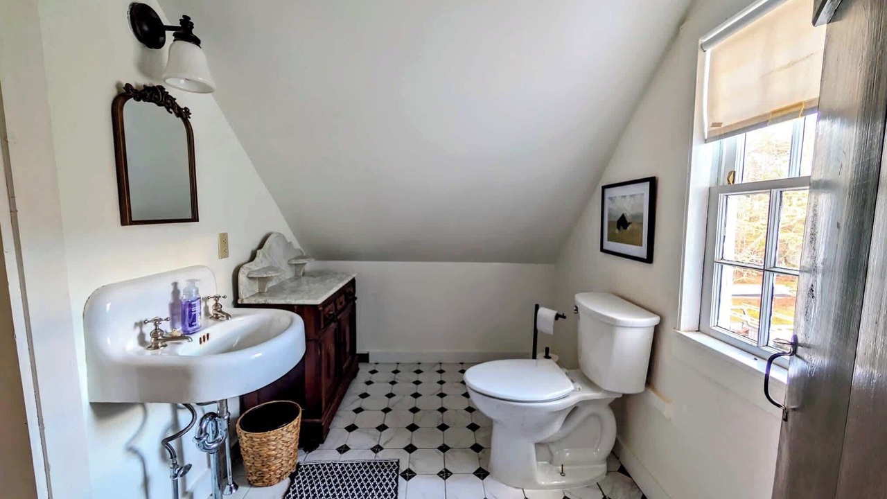 Photo of Bathroom in Surry