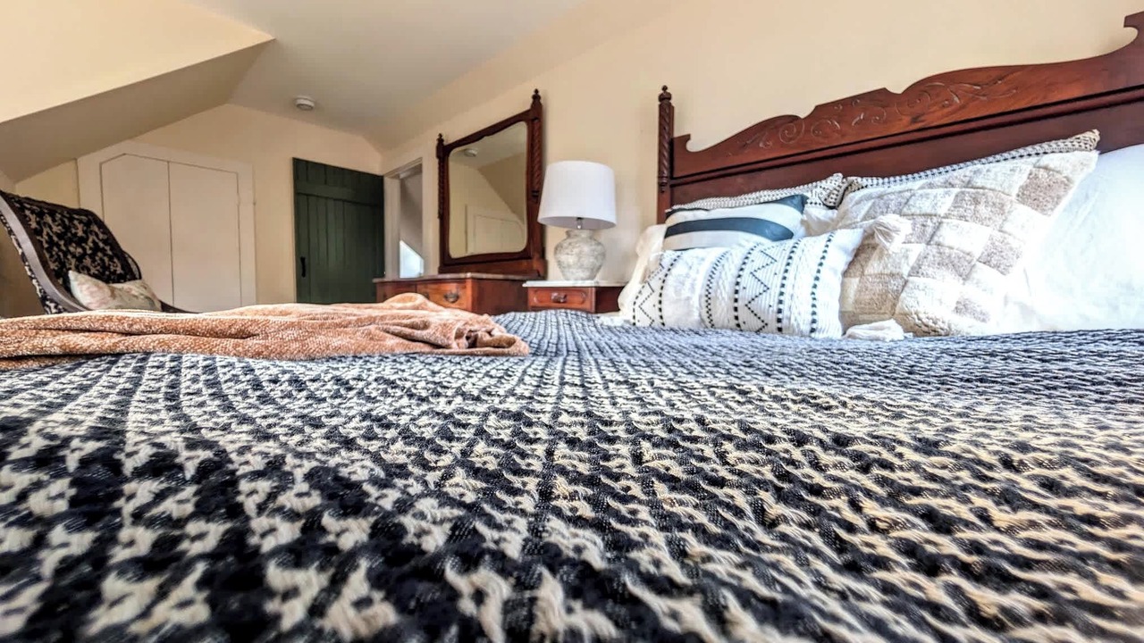 Photo of Bedroom in Surry