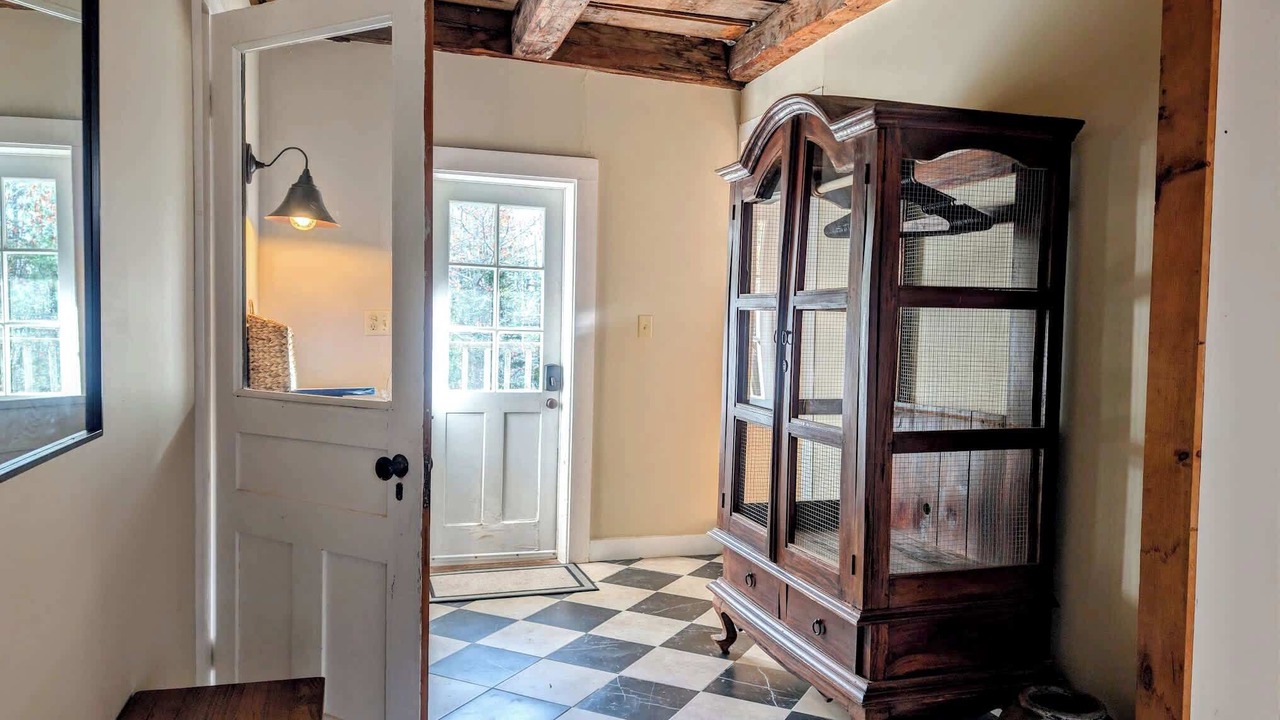 Photo of Others in Surry