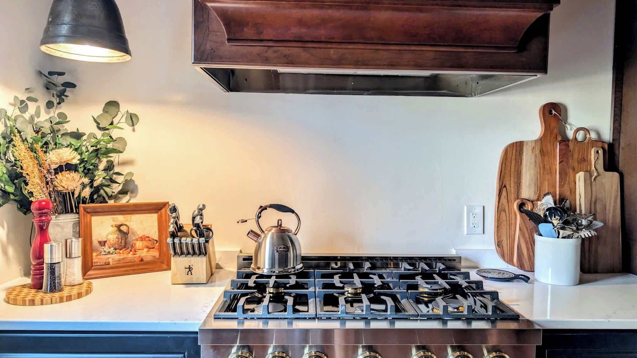 Photo of Kitchen in Surry