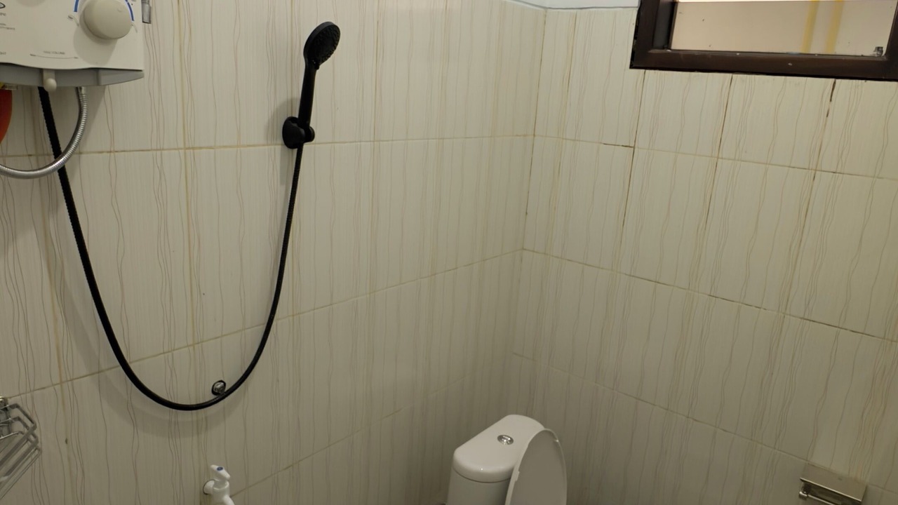 Photo of Bathroom in Kalianget