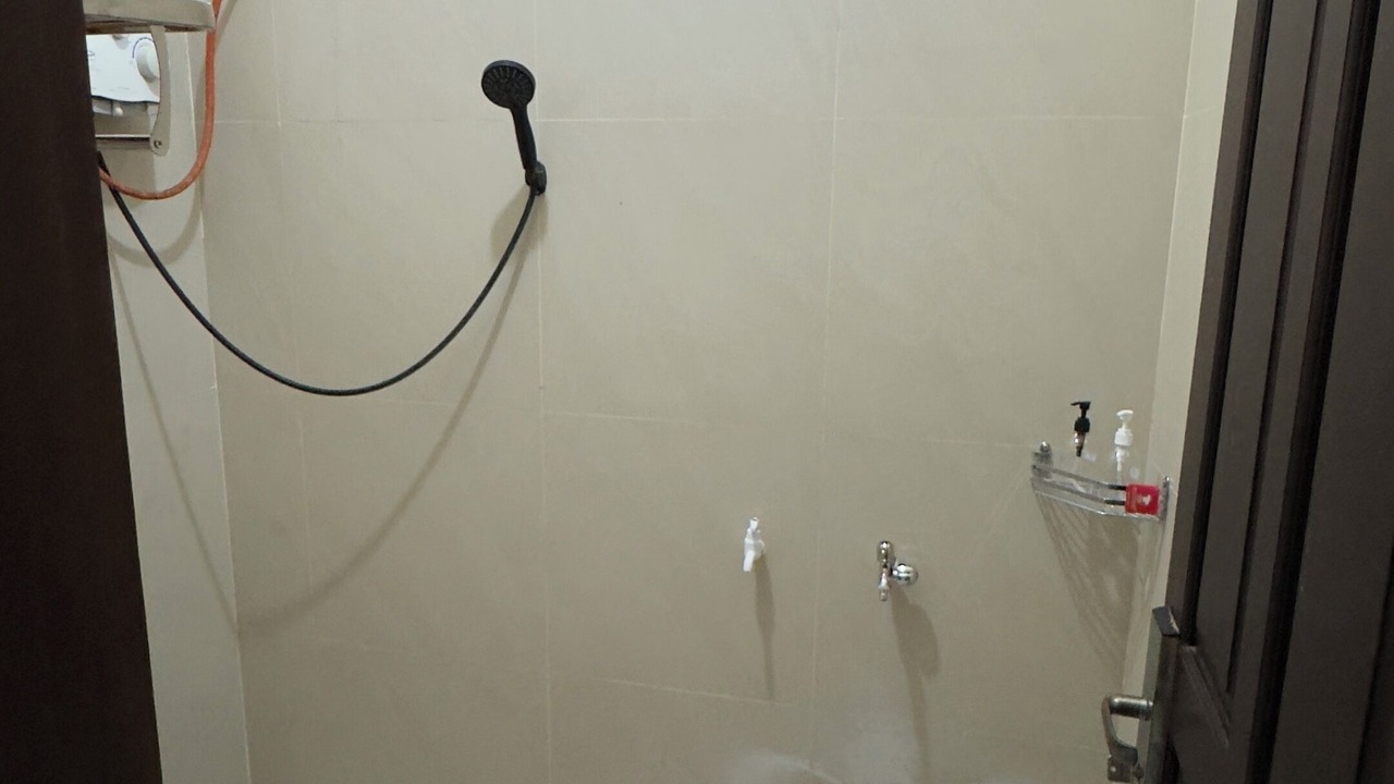 Photo of Bathroom in Kalianget