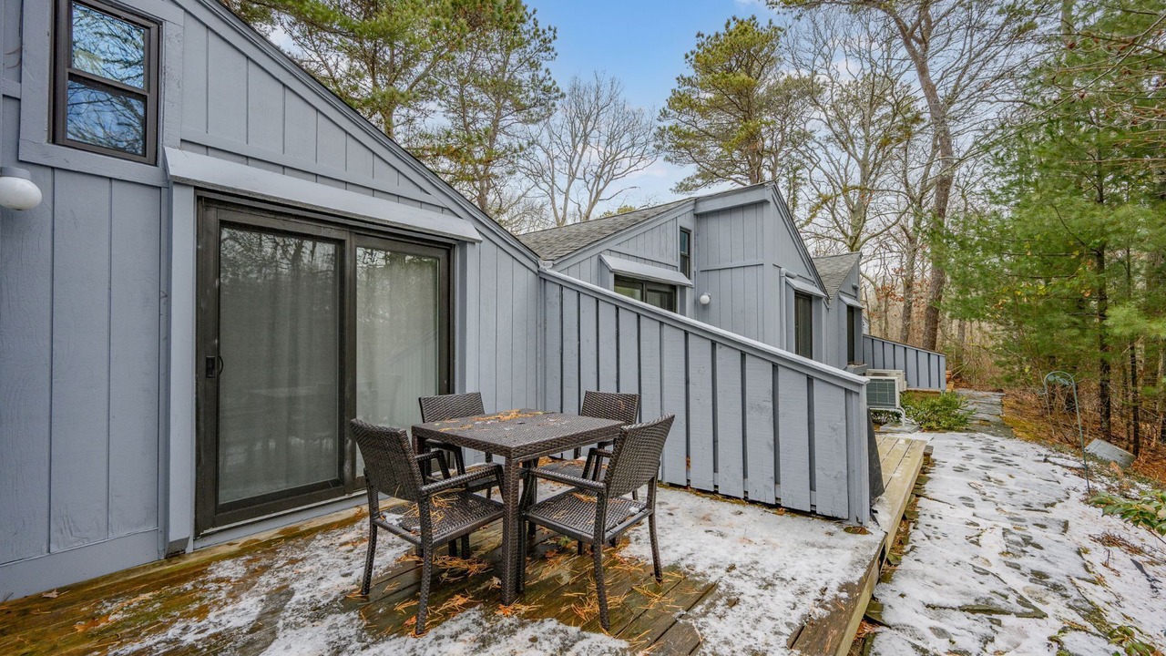 Photo of Outdoor in Popponesset