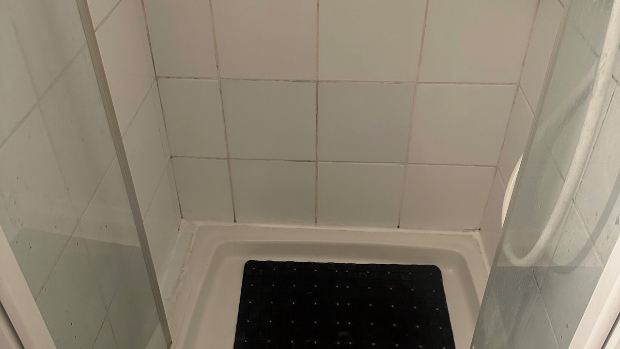 Photo of Bathroom in Saint-Cyr-l'Ecole