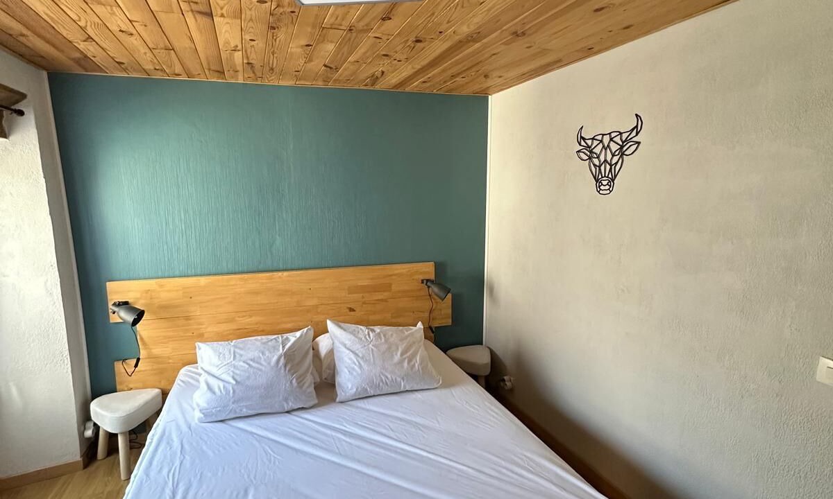 Photo of Bedroom in Flavin