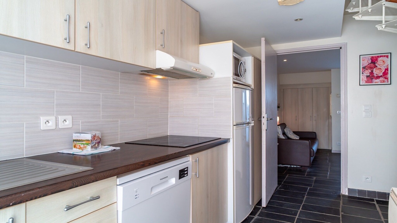 Photo of Others in Coatroual